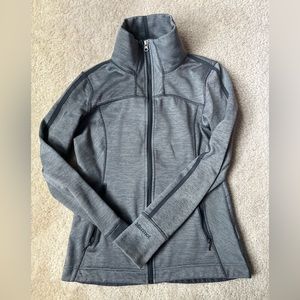 Marmot Women’s Size Medium Fleece lined workout jacket